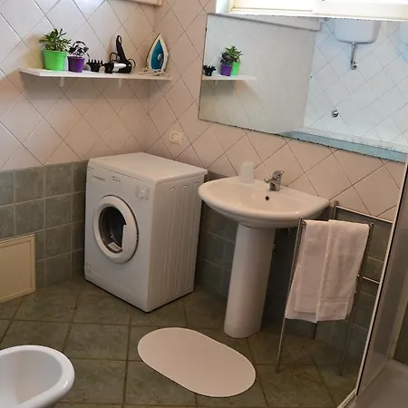 Apartment Central *