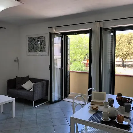 Apartment Central